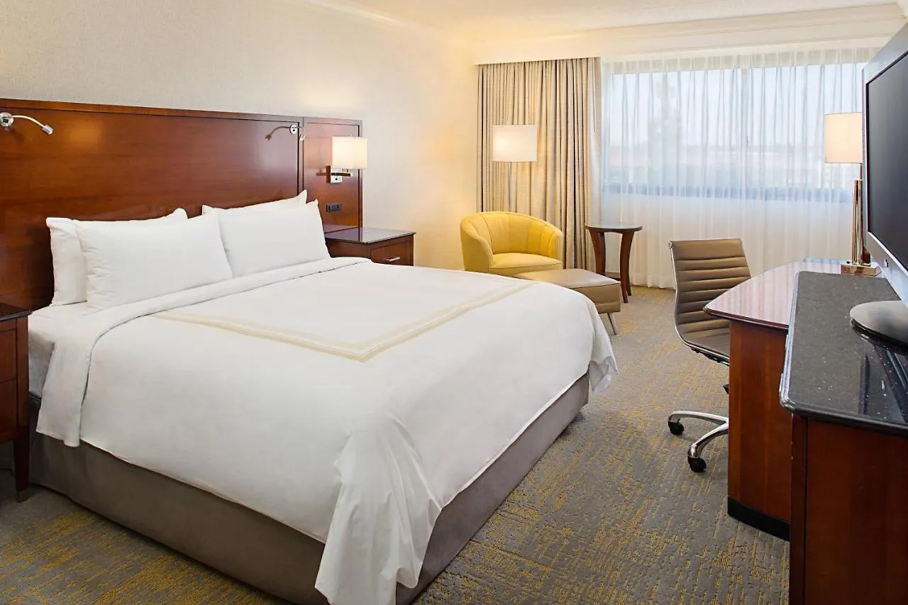 Los Angeles Marriott Burbank Airport Hotel